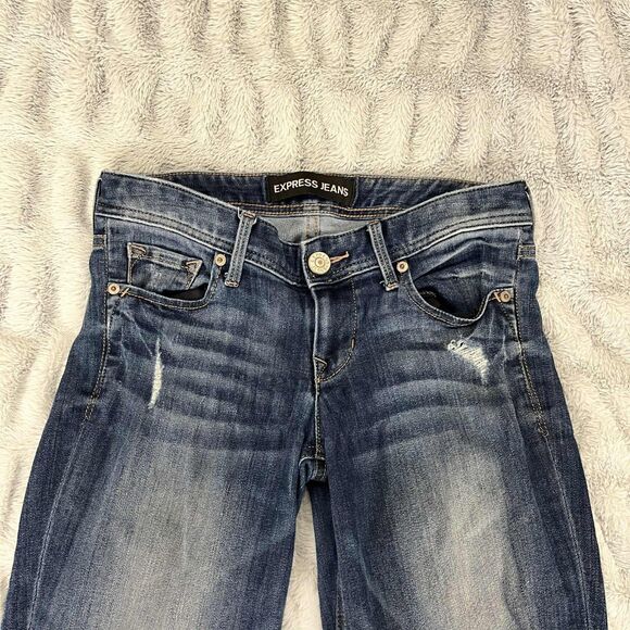 Express Jeans Womens 2 Cropped Skinny Stella Low Rise Distressed Blue Denim - Picture 3 of 8